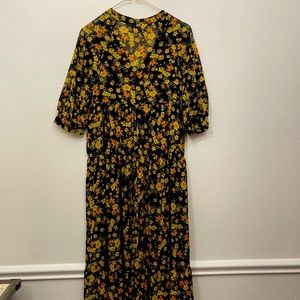Ditsy Floral Maxi Dress - ASOS - Size 4